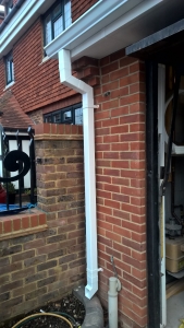 White-Aluminium-Gutter-chigwell