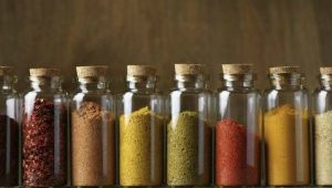 gutter-spice-rack