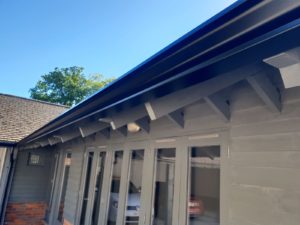 continuous-guttering-aluminium