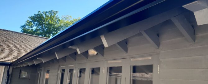 continuous-guttering-aluminium